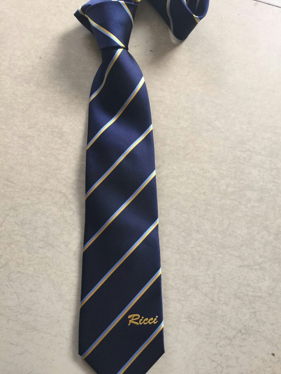 中學領帶